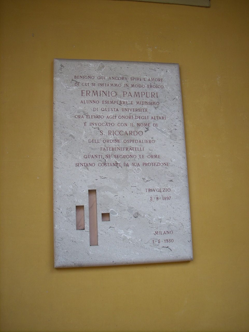Riccardo Pampuri memorial tablet, University, Pavia - 1.jpg